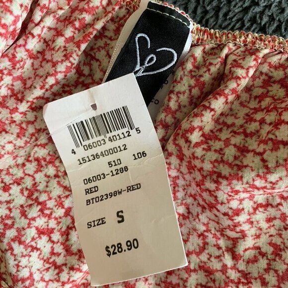 Windsor Cropped Halter Top Small Red Tan Front Tie Closure Lace Trim Rayon New - Picture 7 of 9